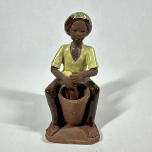 Statuina ceramica artigianale in terracotta firmata giamaicana vintage - Foto 1 di 17