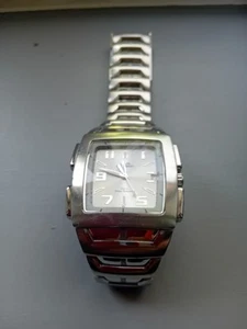 Ellesse Mens Sportivo Watch. Beautiful Condition. New Battery. - Picture 1 of 11