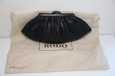 NWOT Beautiful RODO Pleated Leather Frame Clutch evening bag - Image 1 of 4