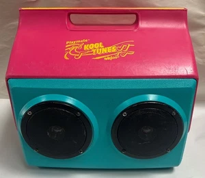 Vintage Dated 2/89 Retro IGLOO PLAYMATE KOOL TUNES WITH Speakers (A15) - Picture 1 of 14