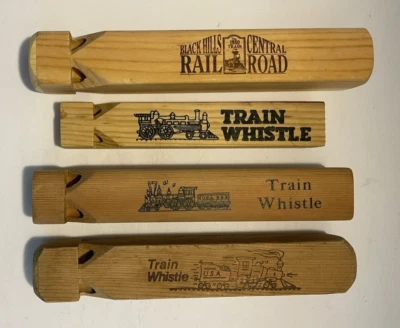 4 unidades. - Silbatos de tren, variedad de sonidos, herramienta de juego de conductor para todas las edades! Foto 1 de 4