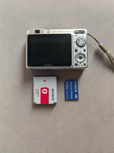 Sony Cybershot DSC-W130 8.1MP Digital Camera - Silver - Picture 1 of 10