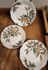 Royal Albert HOLLY SAUCERS England Flower Month #12 Hampton Set Of 3 EUC - Picture 1 of 7