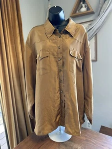Blusa de camello vintage Liz Claiborne camisa de seda manga larga con botones talla 22 - Imagen 1 de 17