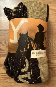 Neu! Authentische Yellowstone Merch 46 × 60 Zoll dreifach gewebte Jacquard Decke - Bild 1 von 4