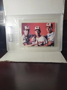 🏷 Cal Ripken Sr, Jr, & Billy, Autographed Promo Flyer PSA/DNA Authentic Autos - Picture 1 of 3