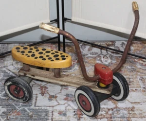 Vintage PLAYSKOOL TYKE BIKE telaio in legno maniglie in metallo - Foto 1 di 2