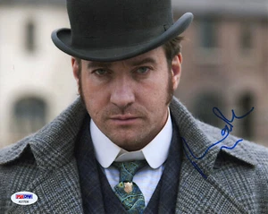 RIPPER STREET : MATTHEW MACFADYEN AS "INSPECTOR EDMUND REID" SIGNED PHOTO PSA - Picture 1 of 3