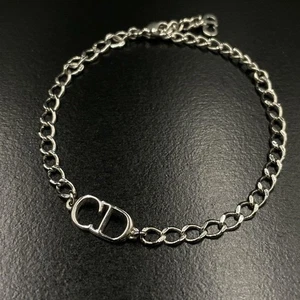 Original Dior versilbertes Logo Kettenarmband gebraucht 8,6 Zoll gebraucht top - Bild 1 von 24