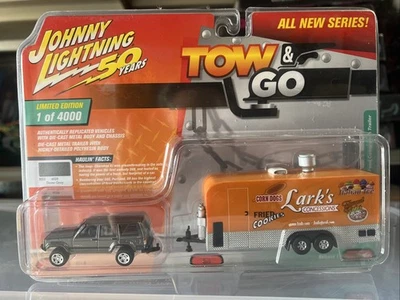 Johnny Lightning 50 YrsTOW & GO Jeep Cherokee XJ Sport w Food Concession Trailer - Image 1 of 2