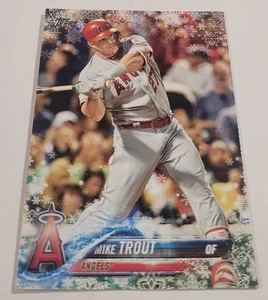 2018 Topps Walmart Holiday Snowflake #HMW100 Mike Trout Los Angeles Angels - Picture 1 of 2