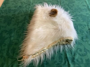 Merrymaking Co. Bespoke Fur Animal Hood White Lion/Gold Lining Exc. Cond. - Picture 1 of 8