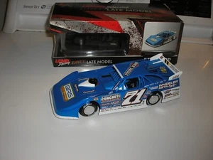 2024 Lionel #71 Hudson O'Neal Outlaw Late Model Dirt Car 1 of 504 Free SHIPPING - Picture 1 of 12