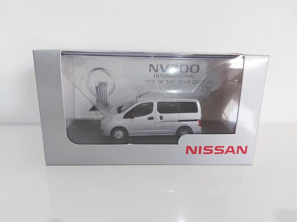 Nissan NV200 Combi Grigio Metallizzato del 2009 - Eligor 1/43 - Immagine 1 di 1