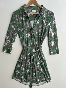 L'Agence Addison Paisley Hemdkleid in Grasgrün mit Gürtel Größe Small gebraucht, in einwandfreiem Zustand - Bild 1 von 20