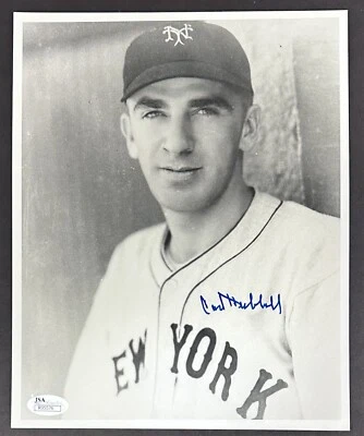 Carl Hubbell Signed 8x10 Photo New York Giants Rare Pre Stroke Autograph JSA HOF - Image 1 of 4