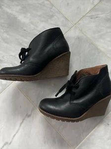 Kickers Women’s Black Leather Boots 37 / 6.5 / 7 - Picture 1 of 6