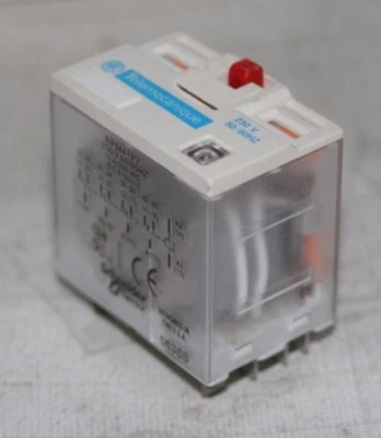 RELÉ DE ENERGÍA ELÉCTRICA TELEMECANIQUE SCHNEIDER 230V RPM + OPCIONES  Foto 1 de 4