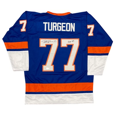 Camiseta deportiva personalizada firmada por Pierre Turgeon de los NY Islanders con certificado de autenticidad Beckett de la corte 23 con certificado de autenticidad BAS Foto 1 de 3