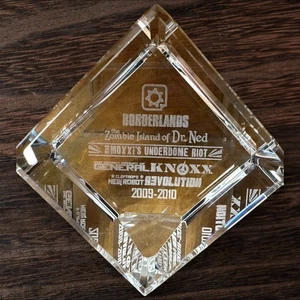 Raro Gearbox Software Borderlands DLC Crystal Award 2009-2010 Dr. Ned, Moxxi, Kn - Imagen 1 de 11