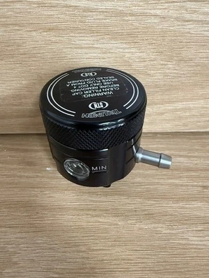 Peça de reservatório de freio dianteiro Triumph Accessories # T2025066 - Imagem 1 de 4