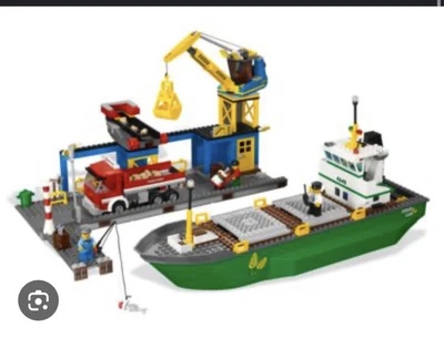 LEGO City: Harbour (4645) Complete Rare And Retired Set Missing Original Box - Image 1 of 2
