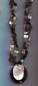 Collar COLDWATER CREEK MARRÓN Y ABULÓN COLGANTE - Imagen 1 de 1