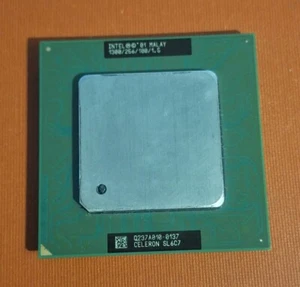 TESTED TUALATIN CPU CELERON 1300 SOCKET 370 PROCESSOR RETRO PC INTEL VINTAGE LGA - Imagen 1 de 2