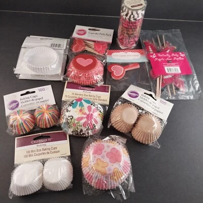 470 Tazas para Cupcakes Multi Diseño Papel Mini Rojo Rosa Mariposas Corazones Cupcake Top Foto 1 de 4