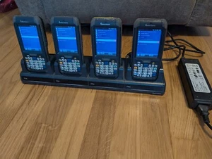 Lot of 4 Pieces Intermec CN70 Numeric with charging cradle FREE SHIPPING - Picture 1 of 10