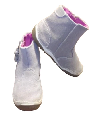 STRIDE RITE TODDLERS LEATHER BOOTS w/ZIPPER....SIZE 6W.......VERY GOOD CONDITION - Image 1 of 4