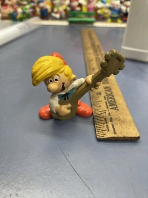 Smurfs 20499 Pewit Smurf Rare Vintage Toy Figure PVC 1978 Figurine Peewit - Image 1 of 4