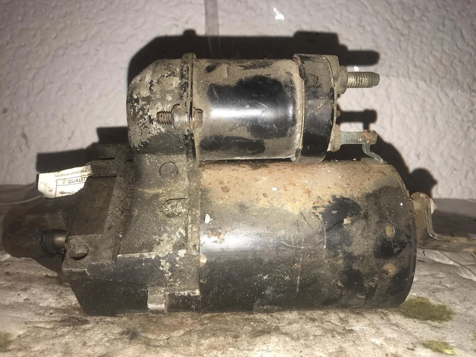 Motor de arranque usado se adapta a: Cadillac Deville 8-273 1988 4,5 grado A Foto 1 de 3