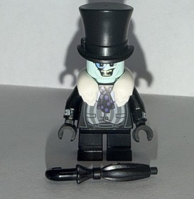 Lego 70909 Penguin DC Comics Batman Movie Minifigure W/ Umbrella