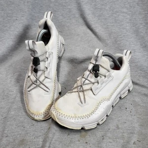 On Cloud Cloudaway White and Gray Running Shoes Women’s Sz 7 EU 38 - Picture 1 of 9