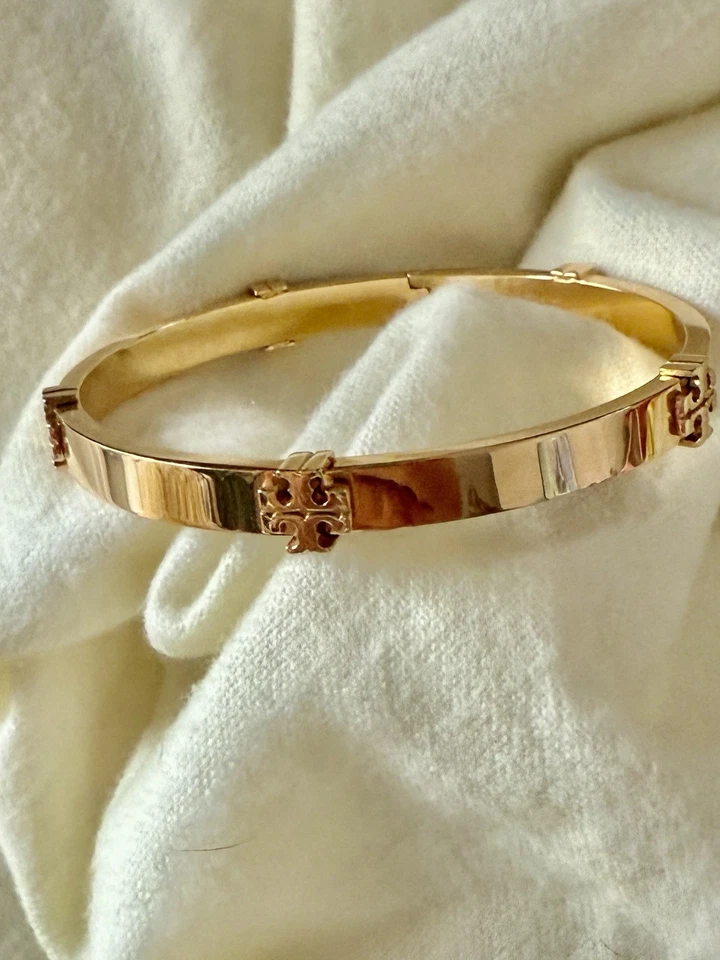 Tory Burch Signature Gold Logo Hinged Bangle Bracelet Medium Brand New🎄🎁 - Image 1 of 4