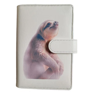 Ringbuch Motiv | Lazy Sloth | 6-Ring-Mechanik | DIN A6 | Magnetverschluss - Bild 1 von 5
