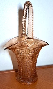 Vintage Brautkorb rosa Depression Glas Korb Vase 40er MCM 13" hoch Tischplatte - Bild 1 von 7