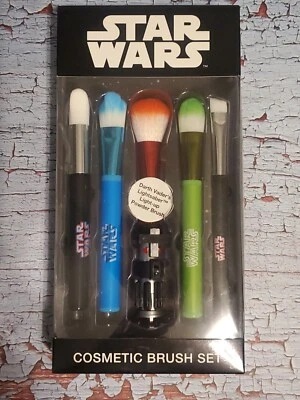 Star Wars Sealed Cosmetic Brush Set of 5 Darth Vader Brush Light Up  - Image 1 of 3