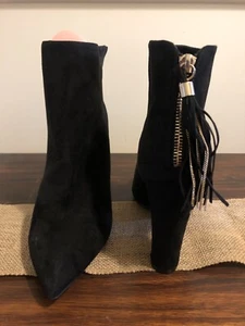 New Womens Bamboo Black Faux Suede Point Toe Ankle Block Heel Zip Boot Sz 10  - Picture 1 of 11