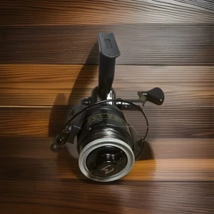 Shakespeare Sigma Whisker Titan 2201-040 Spinning Reel – Made in Japan – Vintage - Picture 1 of 8