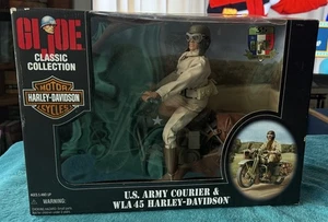 GI Joe Classic Collection U.S. Army Courier & WLA 45 Harley-Davidson. - Bild 1 von 9