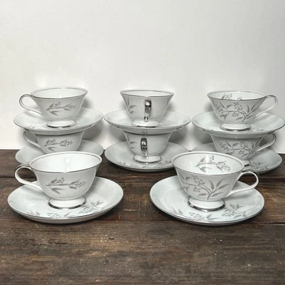Elegante juego de 8 tazas de té Grace China SEYEL Japón 566 platillos florales con adornos plateados Foto 1 de 4