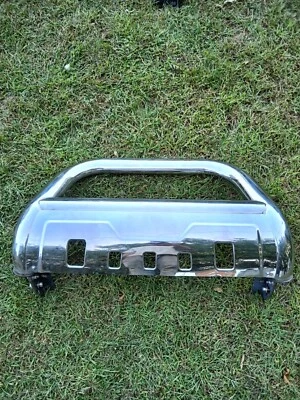 Barra Bull acero inoxidable apta para Ford F-150 2009-2014 Foto 1 de 3