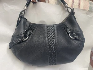 BRIGHTON Hobo Handtasche schwarz genarbtes Leder mit geflochtenem Riemen geflochtenes Gewebe geschnürt - Bild 1 von 14