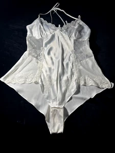Vtg Y2K Victoria Secret Lace One Piece Teddy Large NWT Wedding White - Picture 1 of 13
