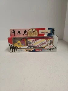 Matchbox White Rose Limited Edition 1995 NFL WASHINGTON REDSKINS Truck Hauler - Picture 1 of 6