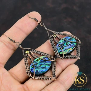 Pendientes de gancho boho envueltos en alambre colgante piedra abulón cobre concha joyería - Imagen 1 de 6