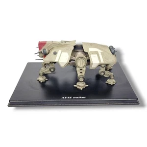 Star Wars AT-TE Walker Model on Stand (Lucasfilm Ltd.) Science Fiction - Picture 1 of 14