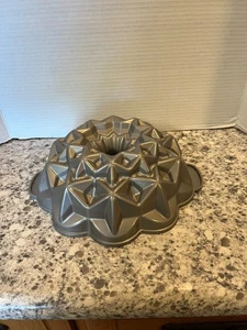 Anolon Diamond Star Shape Fluted Bundt Kuchenform - Bild 1 von 10